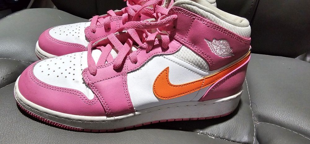 New Nike Air Jordan 1 Low Ice Blue GS Size's 4Y/Women's