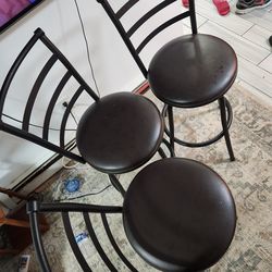 3 baar dining chairs in excellent condition