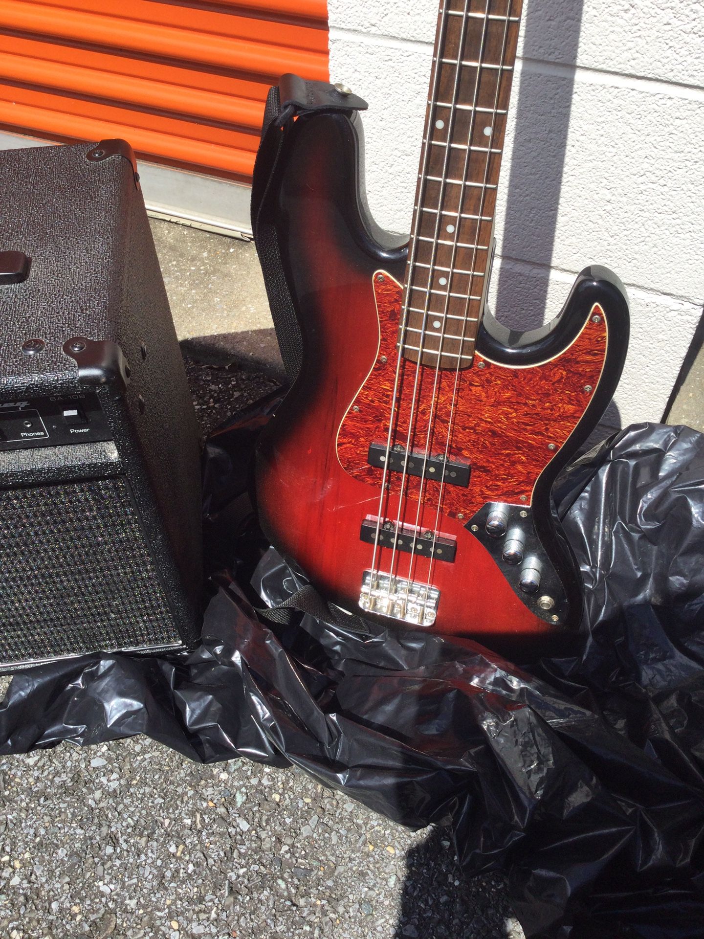Fender Squire Jazz Bass