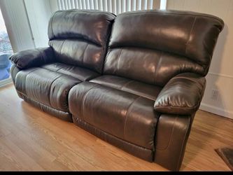 Powered Couch and Oversized Reclining Chair