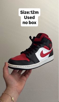 Jordan 1 mid