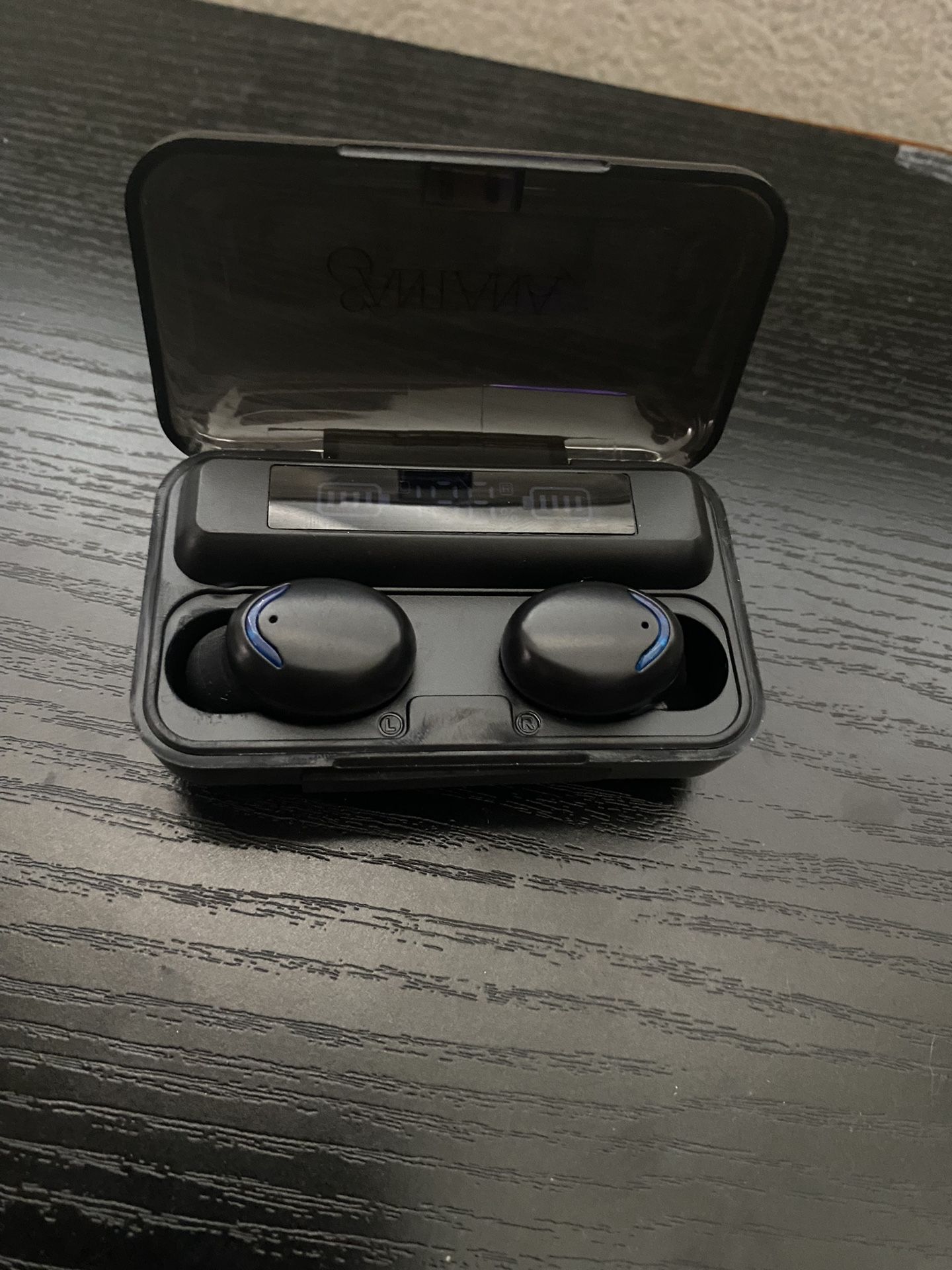 Wireless Earbuds