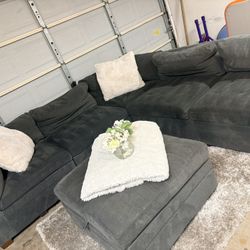 Sectional Couch 
