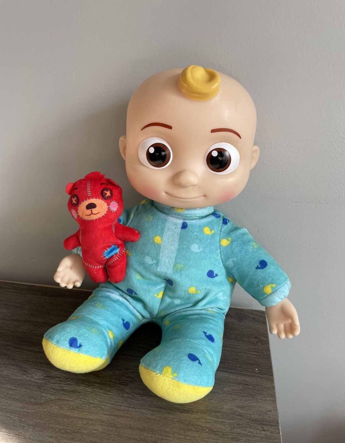 JJ Cocomelon Doll Bedtime Plush Musical Talking Singing Toy Red Teddy Bear 13" 