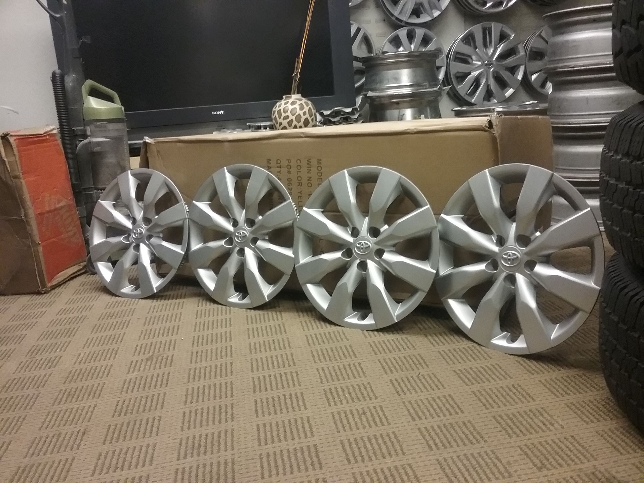 SET OF 4 OEM 20142017 Toyota Corolla 16" Wheel Rim Covers Hubcaps