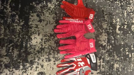 Foootball gloves