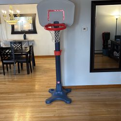 Basketball Hoop 