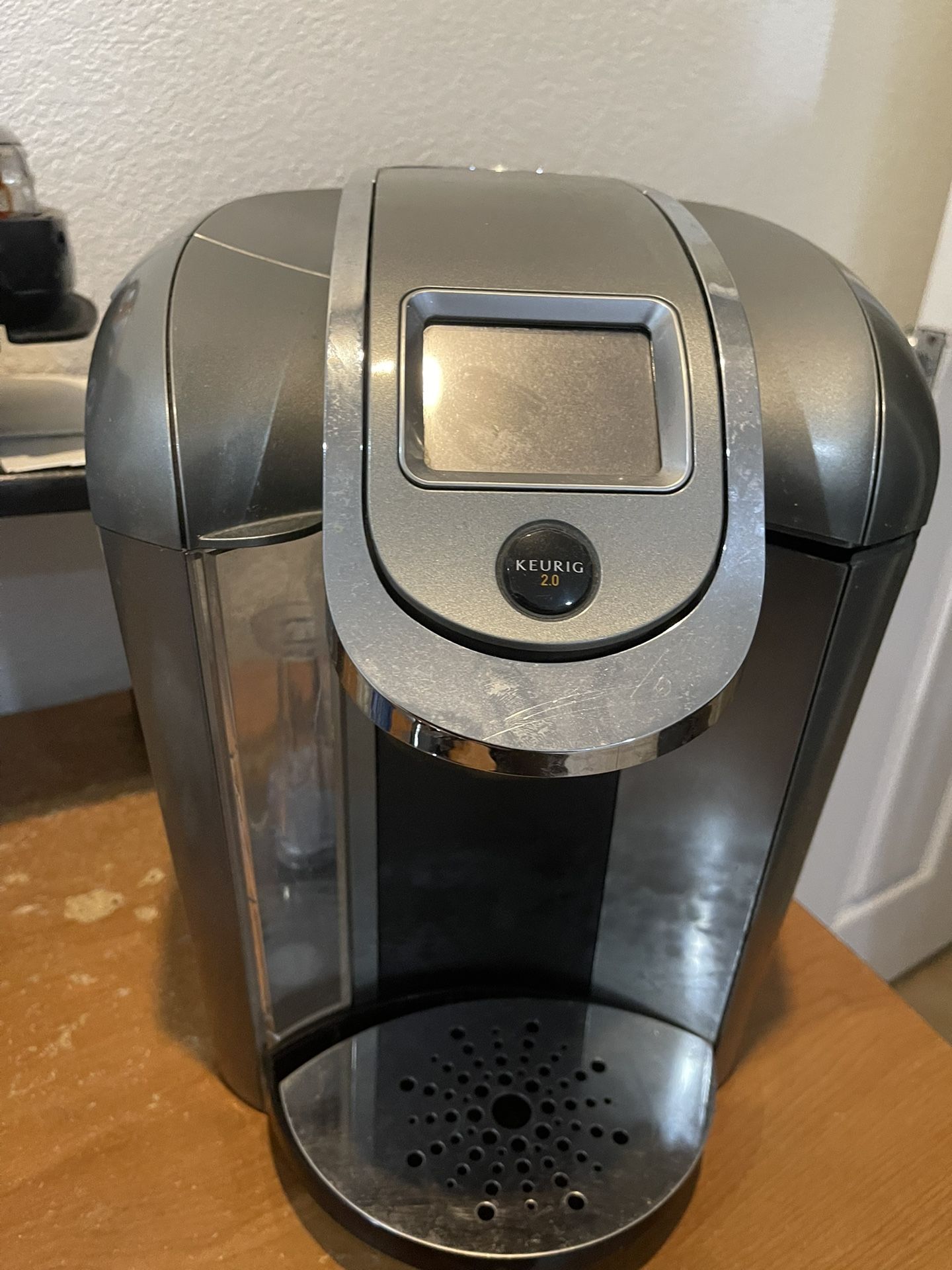 KEURIG 2.0. Like New Must Sell