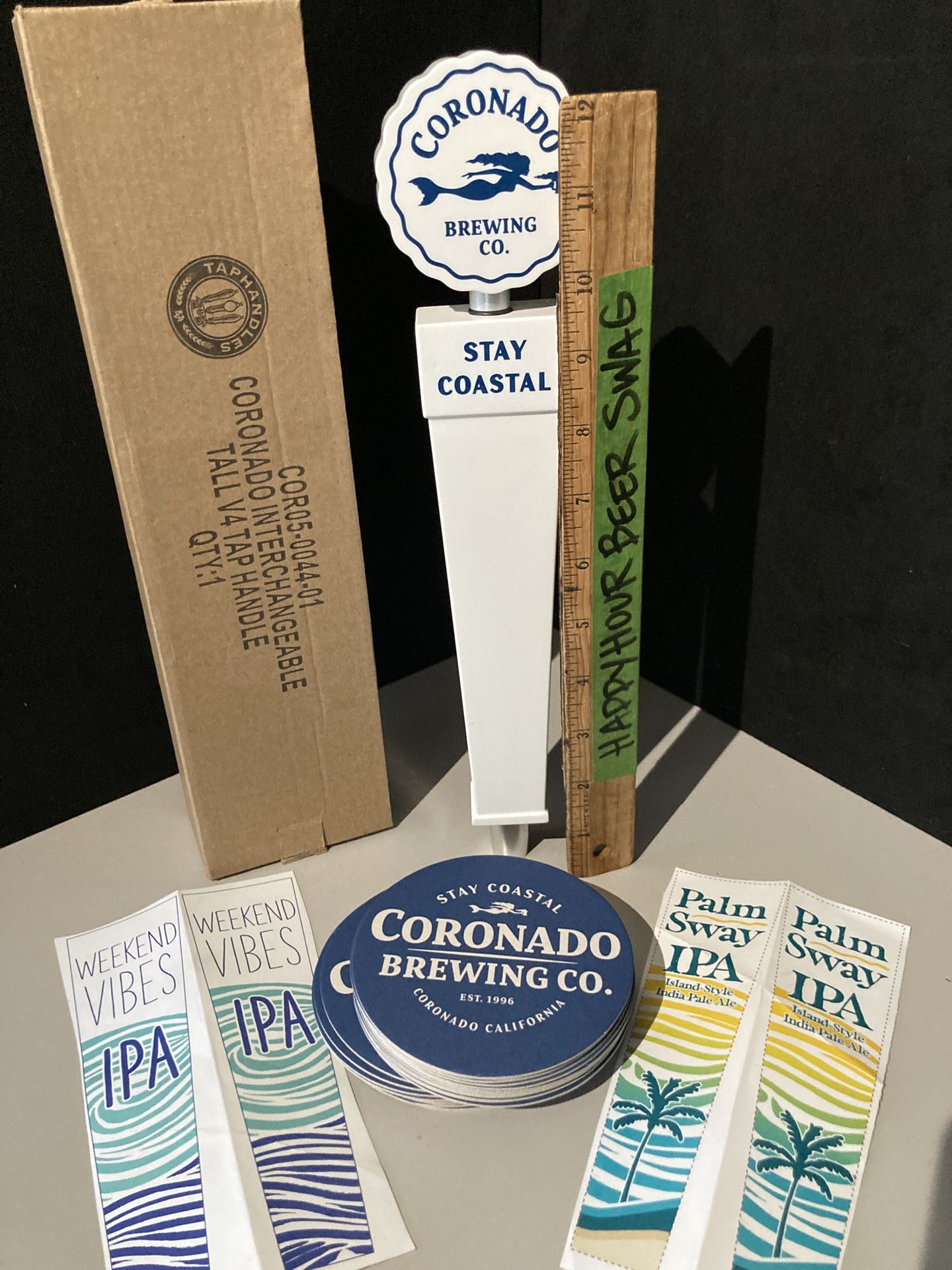 🌟 Coronado Tall Beer Tap Handle And Coasters