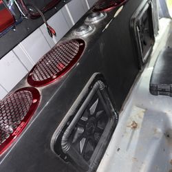 Subwoofer Box and 4 6x9 