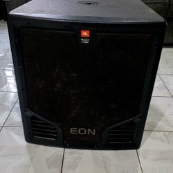 2 QSC K8s and 1 518 S JBL Sub.