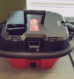 8 Gallon Dust Extractor