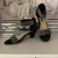 Girls Dress  Sandals/ Sandalias  Negras  Para Niña