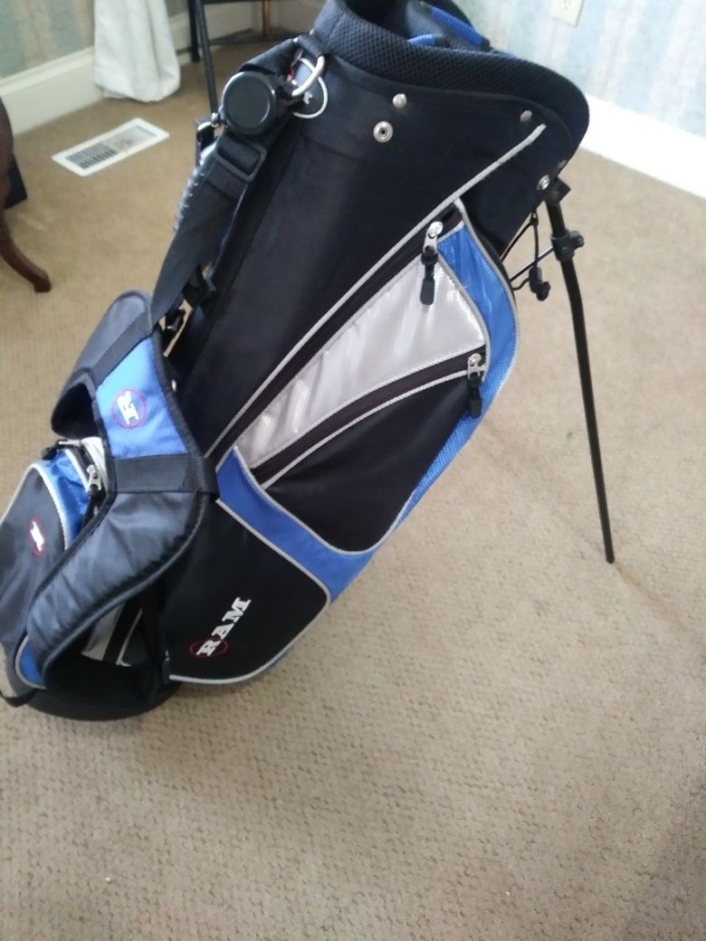 Ram golf kick stand bag