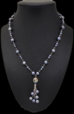 Real dark gray pearls necklace