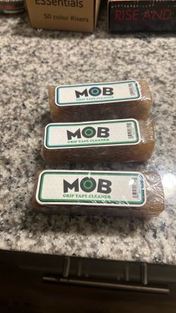 Mob skateboard grip tape cleaner