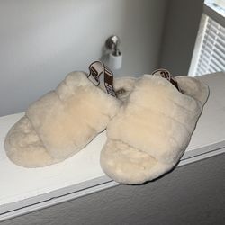 Ugg slippers