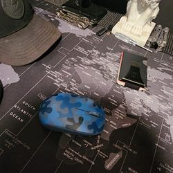 Bt Mouse