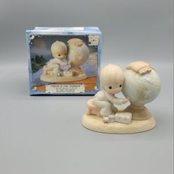 Precious Moments 1992 "E1381R" "Jesus Is The Answer"