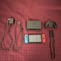 Nintendo switch neon Blue + Red