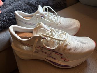 ASICS sonic blast 10.5