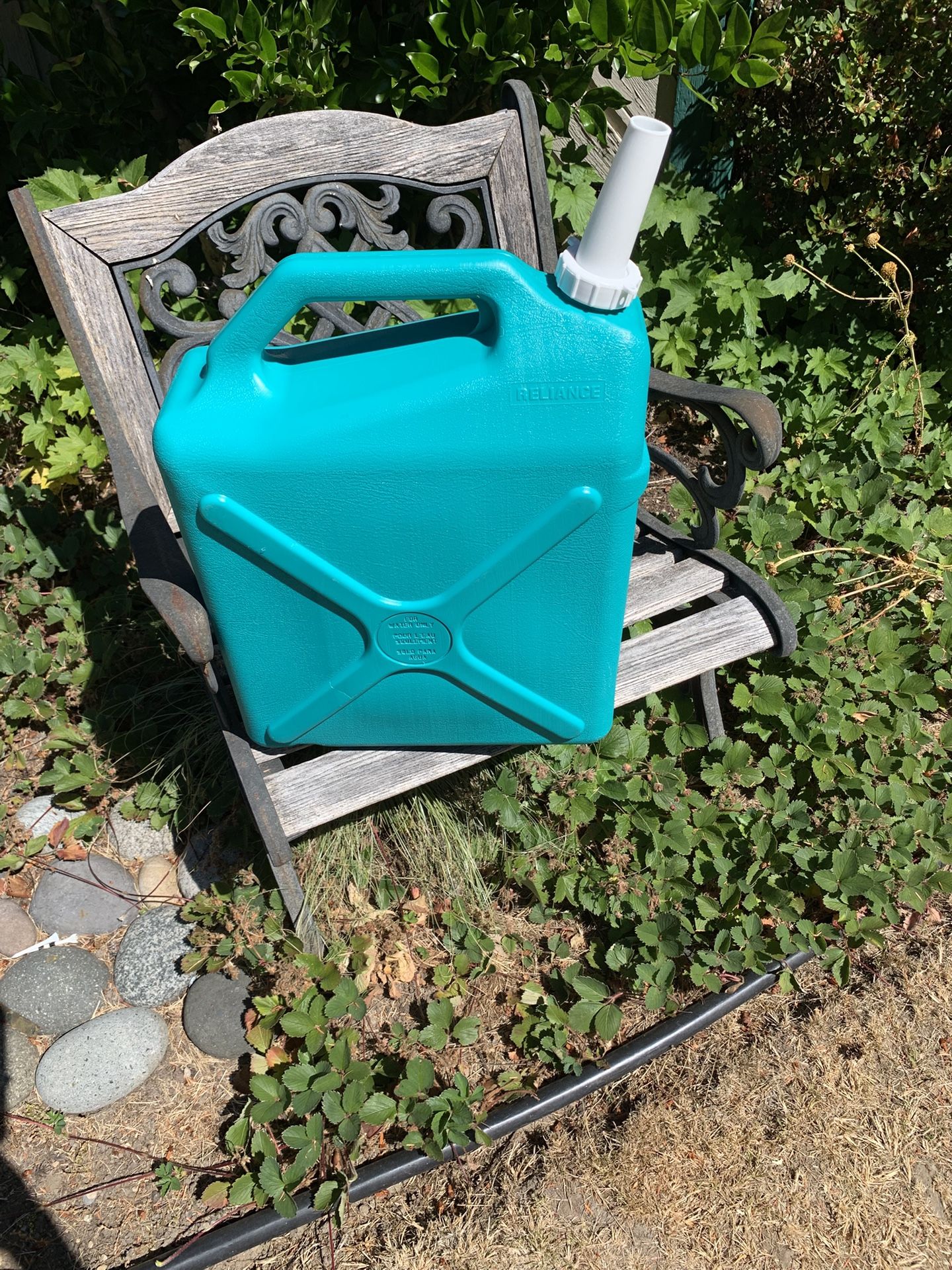 Plastic Water Container For Camping And Traveling 