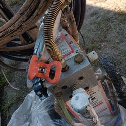Campbell Hausfeld Airless Sprayer