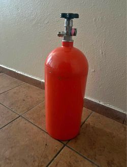 Noztank