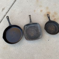 Set of Wagner Cast Iron Pans