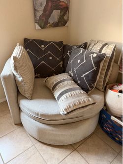 Oversized Round Accent Chair + Ottoman – Beige/Cream