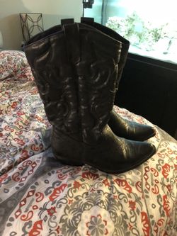 Women’s boots