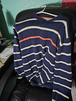 Men's Dark Blue Striped Sweater/Size Large 