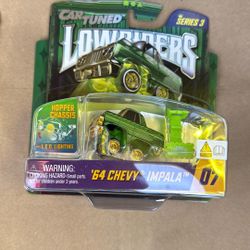 Car Tuned - LowRiders -
