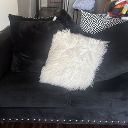 Two piece couch set must go ASAP