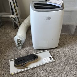 BLACK+DECKER 8,000 BTU Portable Air Conditioner