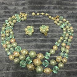 Vintage Jewelry Made In Hong Kong 