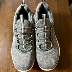 Grey Skechers Memory Foam Trainers size 8