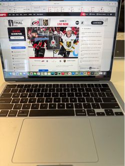 2025 MacBook Air M4 w/ Final Cut & Logic Pro, Motion & Davinci included w/ warranty