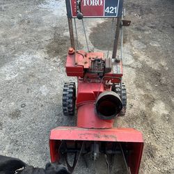 Toro Snow blower