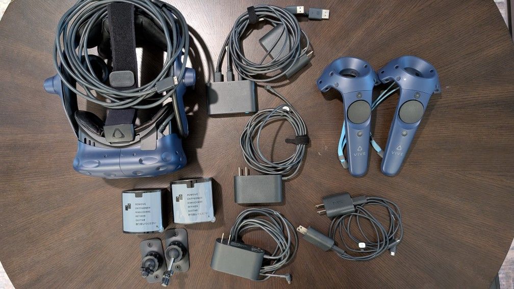 HTC Vive Pro VR Gaming System