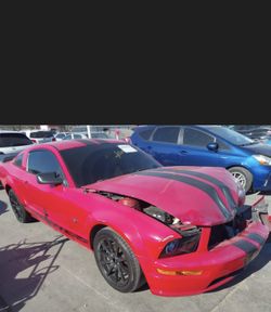 2008 MUSTANG GT Parts parts Parts