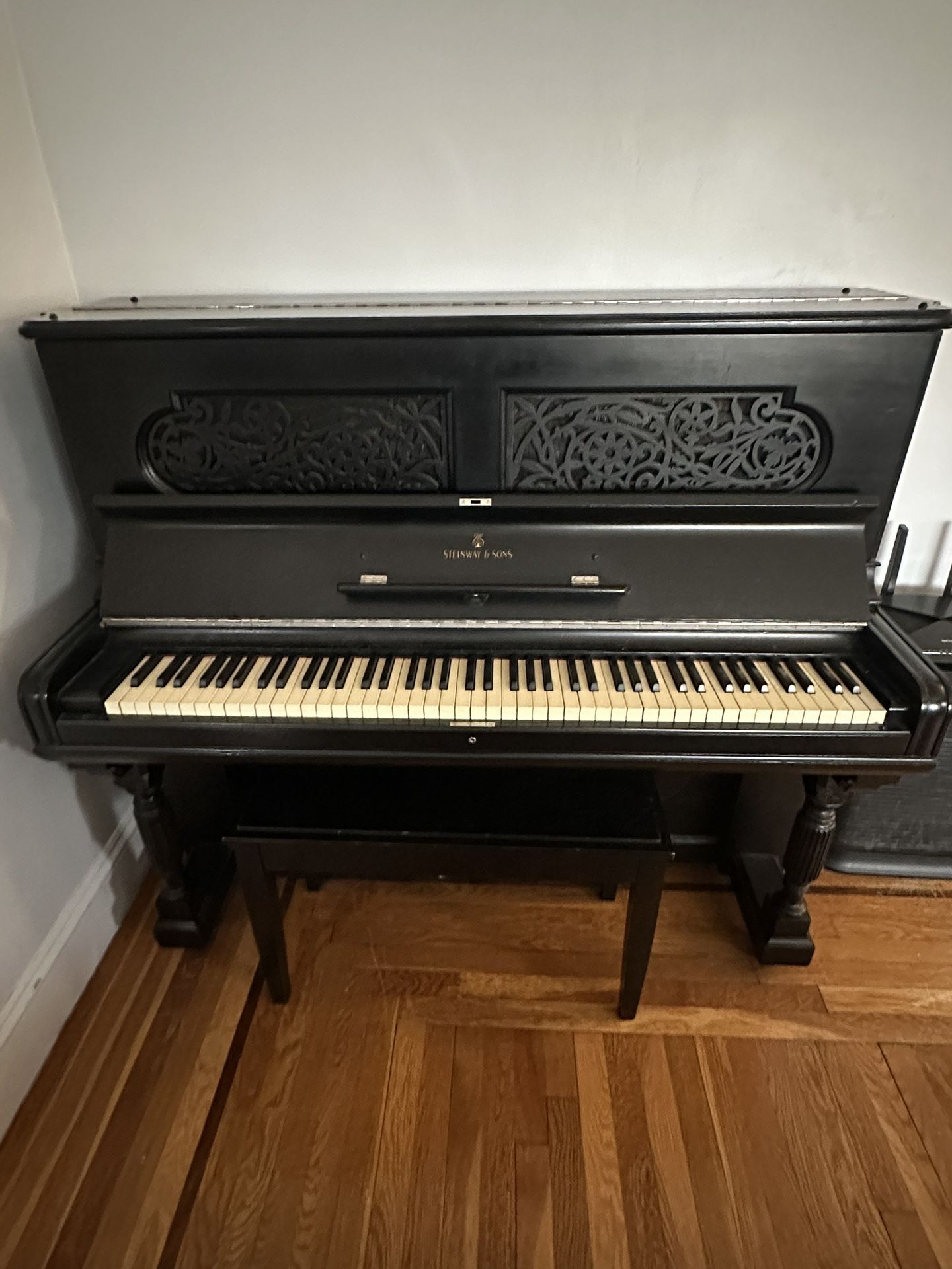 Beautifully Restored Steinway & Sons Upright Piano - Serial #71315