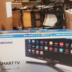 Samsung Smart Tv (4 For Sale)
