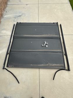 Toyota Tundra Back Flip tonneau cover.