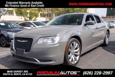 2018 Chrysler 300