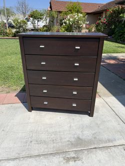 5 Drawer Chest of Drawers OBO