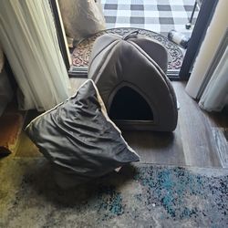 Cat Tipi Bed
