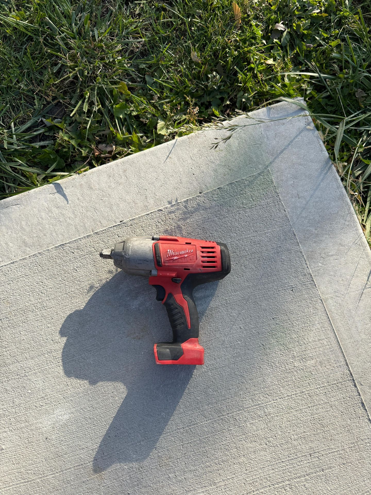 M18 1/2" High-Torque Impact Wrench with Friction Ring (Tool Only)