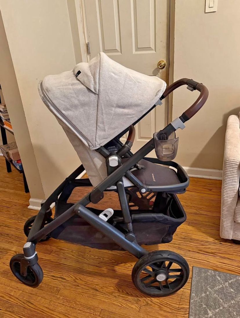 Uppababy Vista-V2 Stroller+Bassinet