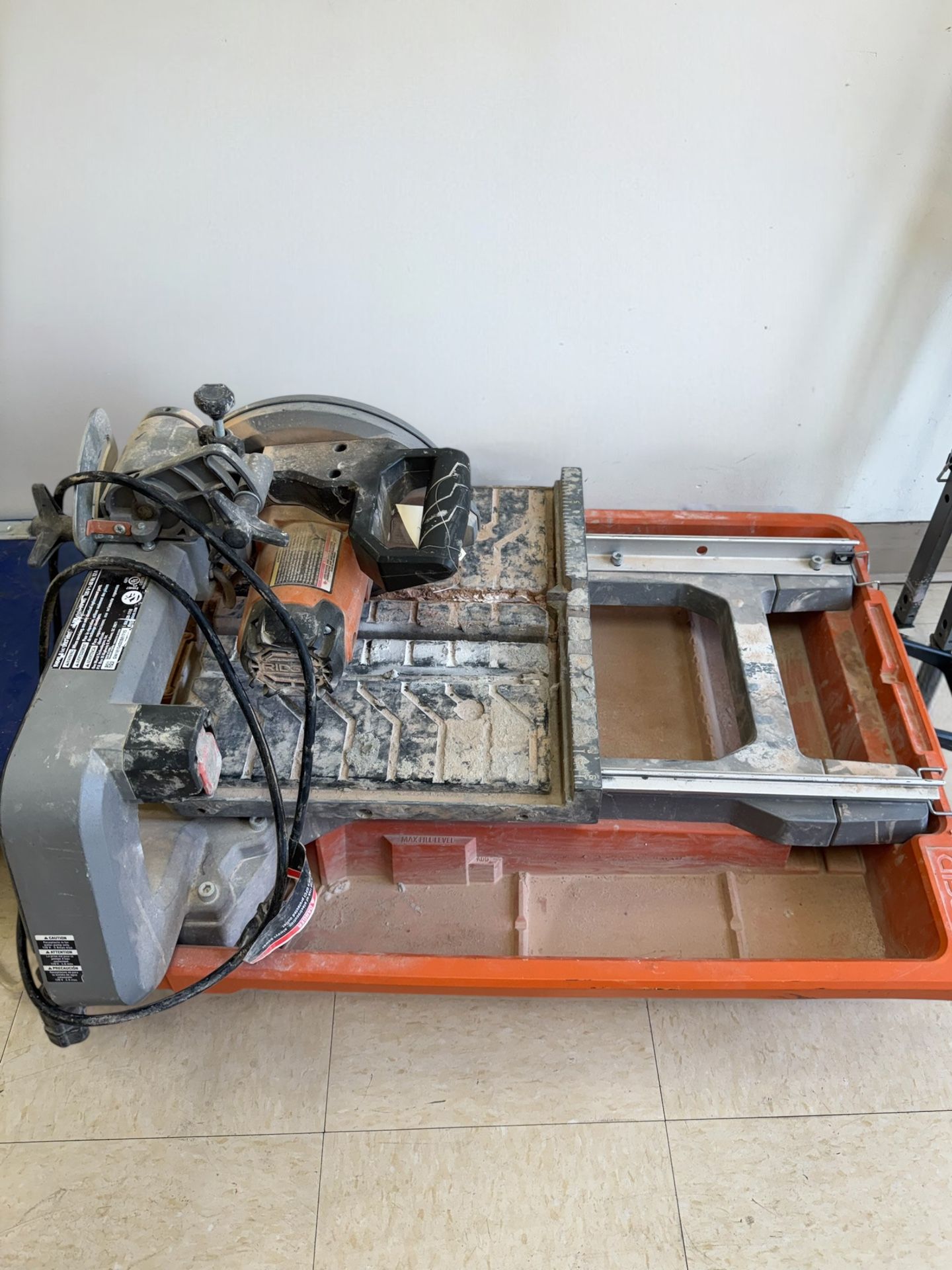 Ridgid Tool Tile Saw R4040